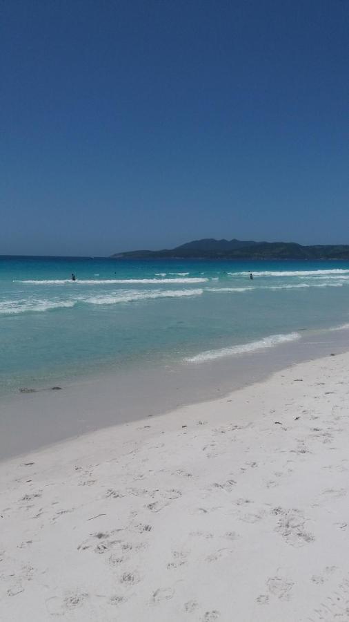 Apto Pé Na Areia - Wi-fi Gratuito - Tranquilidade à Beira Mar * Cabo Frío